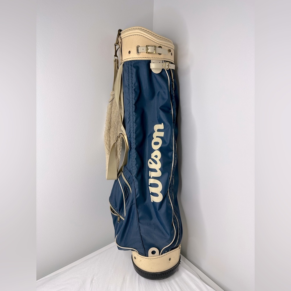Wilson Vintage Blue and Cream Golf Bag